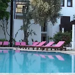 Hotel Ece Bodrum 3*