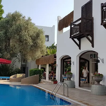 Hotel Ece Bodrum 3*
