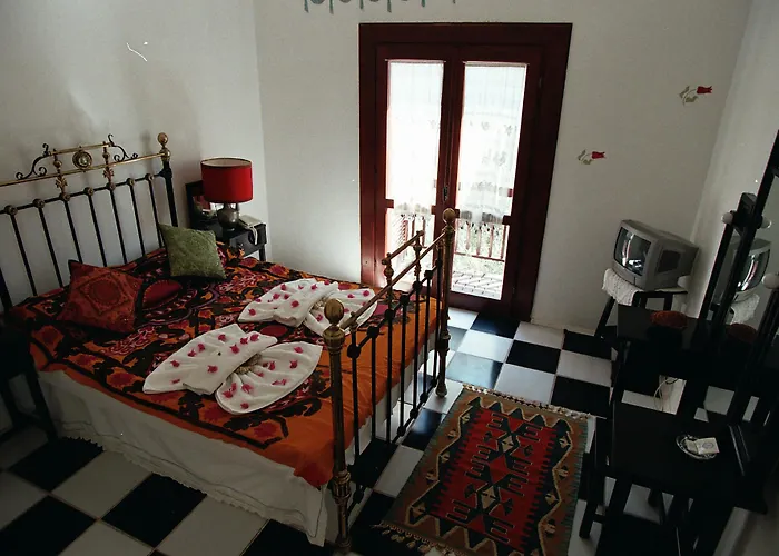 Ece Bodrum Golturkbuku