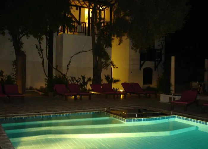 Hotell Ece Bodrum 3*