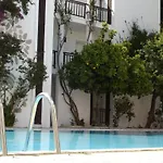 Ece Bodrum Göltürkbükü