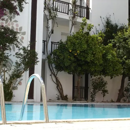 Ece Bodrum Гёльтюрбюку