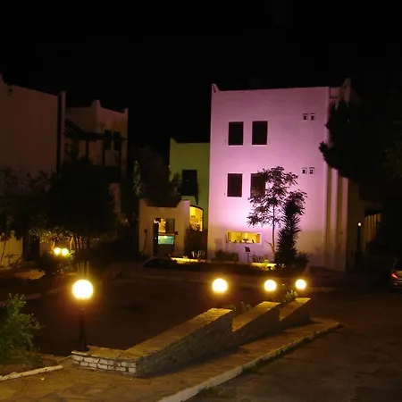 Отель Ece Bodrum Гёльтюрбюку