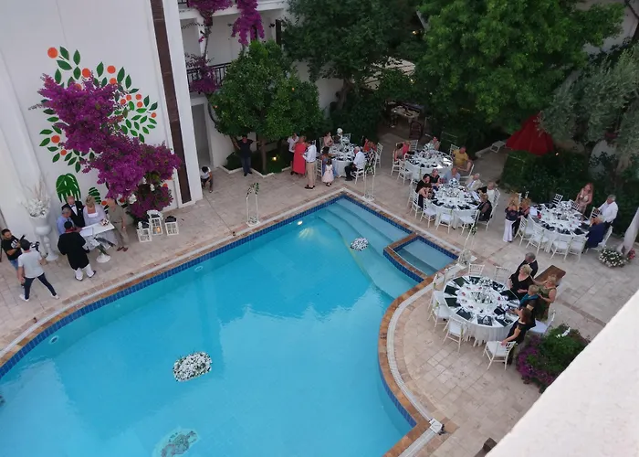 Ece Bodrum Отель