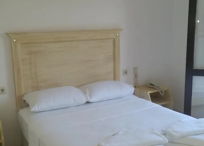 Ece Bodrum Гёльтюрбюку