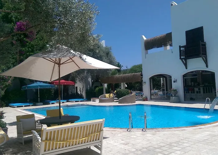 Ece Bodrum Отель 3*